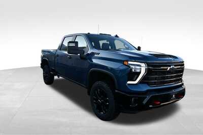 2026 Chevrolet 3500 Crew Cab, $63716. Photo 9