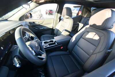 2026 Chevrolet Equinox, $36649. Photo 10