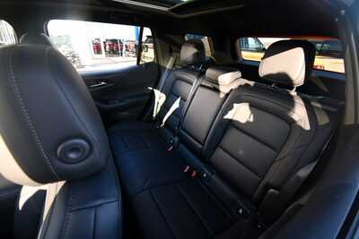 2026 Chevrolet Equinox, $36649. Photo 11