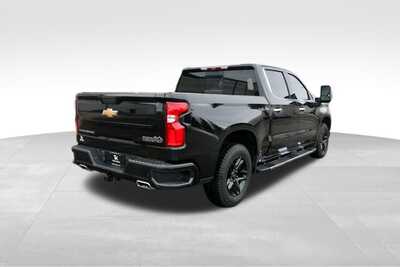 2022 Chevrolet 1500 Crew Cab, $30879. Photo 6