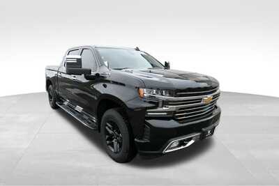 2022 Chevrolet 1500 Crew Cab, $30879. Photo 8