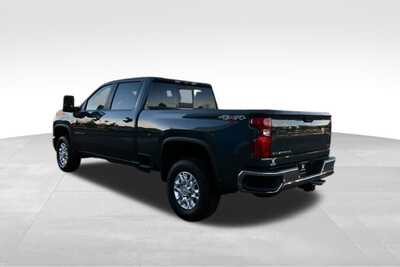 2026 Chevrolet 3500 Crew Cab, $68259. Photo 4