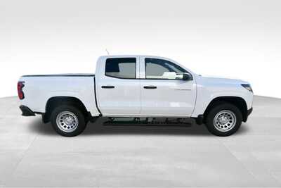 2024 Chevrolet Colorado Crew Cab, $22997. Photo 9