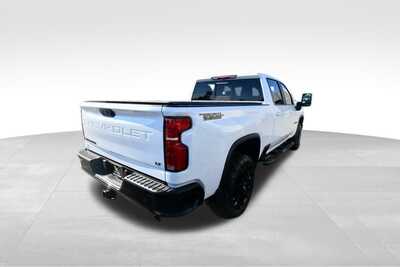 2025 Chevrolet 3500 Crew Cab, $59479. Photo 8