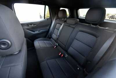 2026 Chevrolet Equinox, $36879. Photo 11