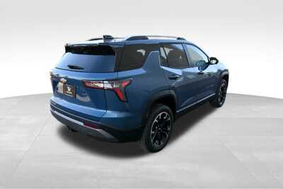 2026 Chevrolet Equinox, $36879. Photo 6