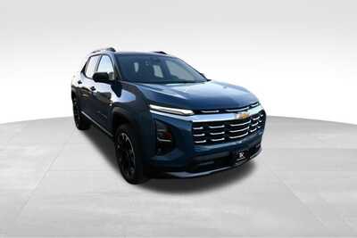 2026 Chevrolet Equinox, $36879. Photo 8
