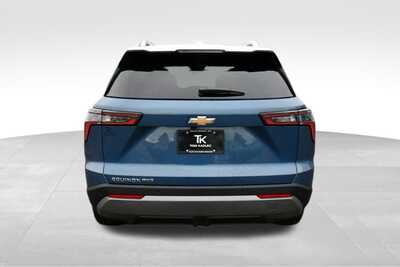 2026 Chevrolet Equinox, $38929. Photo 5