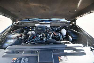 2015 Chevrolet 3500 Crew Cab, $35724. Photo 11