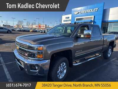 2015 Chevrolet 3500 Crew Cab, $36700. Photo 1