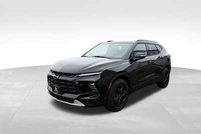 2024 Chevrolet Blazer, $30816. Photo 2