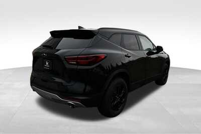 2024 Chevrolet Blazer, $30816. Photo 6