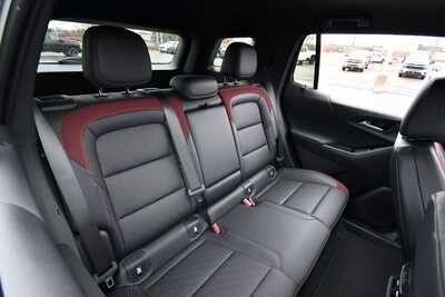 2026 Chevrolet Equinox, $38884. Photo 12