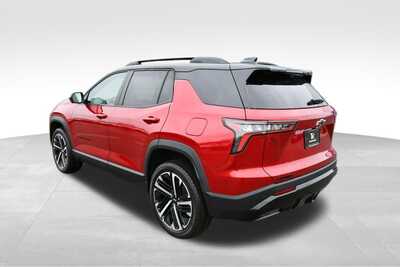 2026 Chevrolet Equinox, $38884. Photo 4