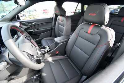 2026 Chevrolet Trax, $27514. Photo 10