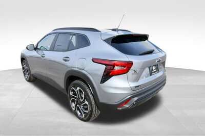 2026 Chevrolet Trax, $27514. Photo 4