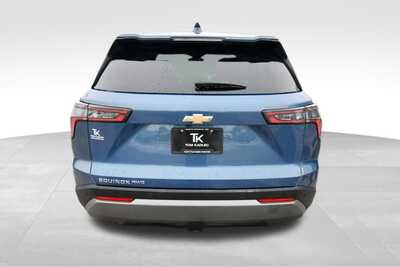 2026 Chevrolet Equinox, $29968. Photo 6