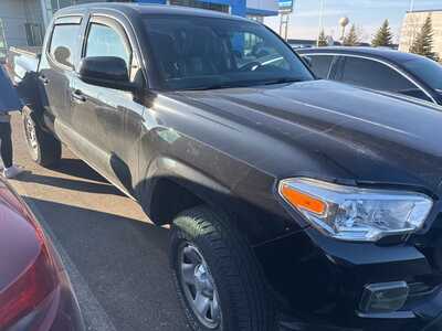 2022 Toyota Tacoma, $29997. Photo 2