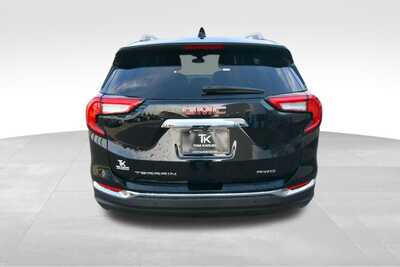 2023 GMC Terrain, $25824. Photo 5