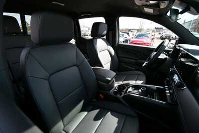 2026 Chevrolet Colorado Crew Cab, $43531. Photo 12