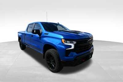 2023 Chevrolet 1500 Crew Cab, $48195. Photo 10