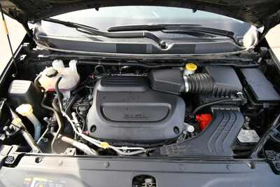 2024 Chrysler Voyager, $24614. Photo 11