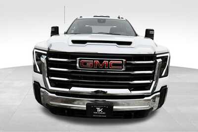2024 GMC Sierra 2500HD, $58180. Photo 10