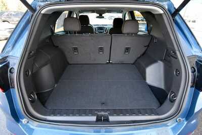 2024 Chevrolet Equinox, $24347. Photo 6