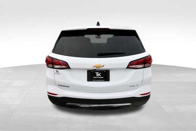 2024 Chevrolet Equinox, $26645. Photo 6