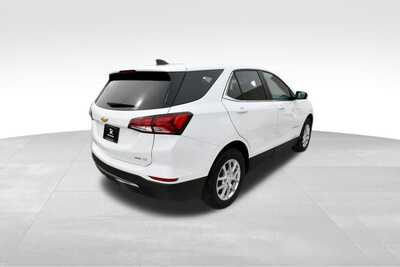 2024 Chevrolet Equinox, $26645. Photo 8