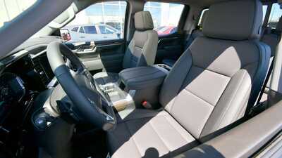 2026 Chevrolet 1500 Crew Cab, $55426. Photo 10