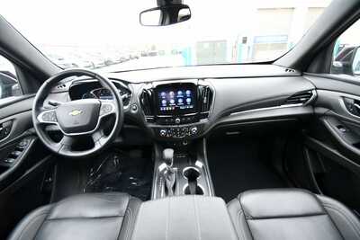 2023 Chevrolet Traverse, $34632. Photo 3