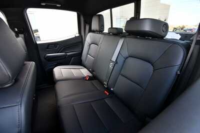 2026 Chevrolet Colorado Crew Cab, $41504. Photo 11