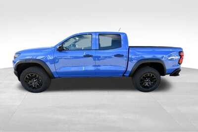 2026 Chevrolet Colorado Crew Cab, $41504. Photo 3