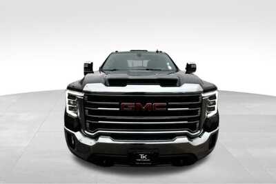 2021 GMC 2500 Crew Cab, $39347. Photo 11