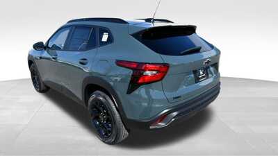 2026 Chevrolet Trax, $25786. Photo 4