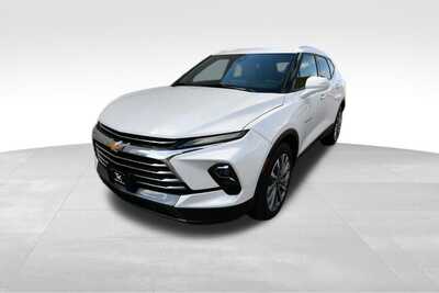 2023 Chevrolet Blazer, $31120. Photo 2