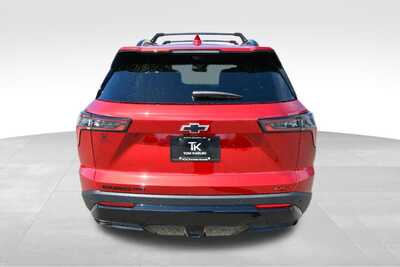 2026 Chevrolet Equinox, $37834. Photo 5