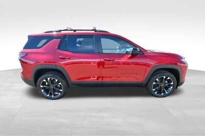 2026 Chevrolet Equinox, $37834. Photo 7