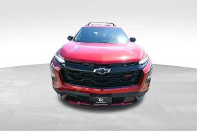 2026 Chevrolet Equinox, $37834. Photo 9