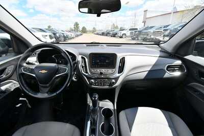 2019 Chevrolet Equinox, $11849. Photo 3