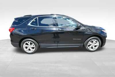 2019 Chevrolet Equinox, $11849. Photo 9