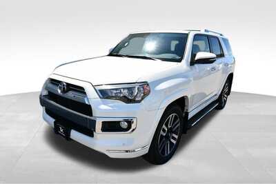 2020 Toyota 4Runner, $31347. Photo 2