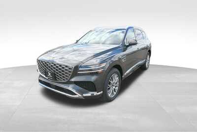 2025 Genesis GV80, $40347. Photo 2
