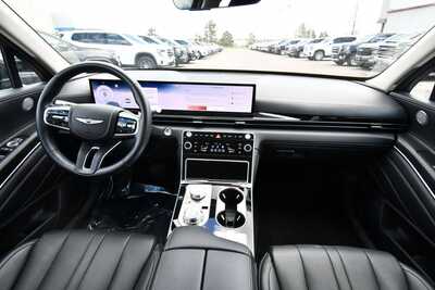 2025 Genesis GV80, $40347. Photo 3