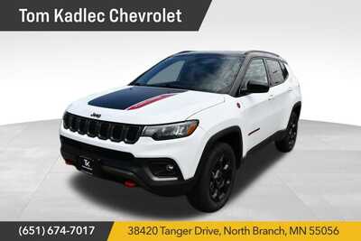 2023 Jeep Compass, $21528. Photo 1