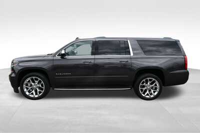 2018 Chevrolet Suburban, $29875. Photo 4