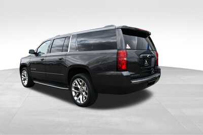 2018 Chevrolet Suburban, $29875. Photo 5