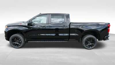 2026 Chevrolet 1500 Crew Cab, $56835. Photo 3