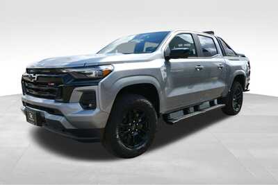 2026 Chevrolet Colorado Crew Cab, $51796. Photo 2